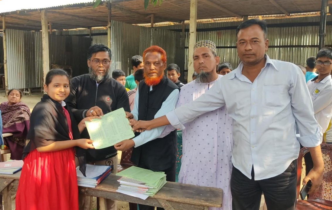 কচুয়ার পালাখাল ফাতেমা আইডিয়াল একাডেমীতে বার্ষিক পরীক্ষার ফলাফল প্রকাশ